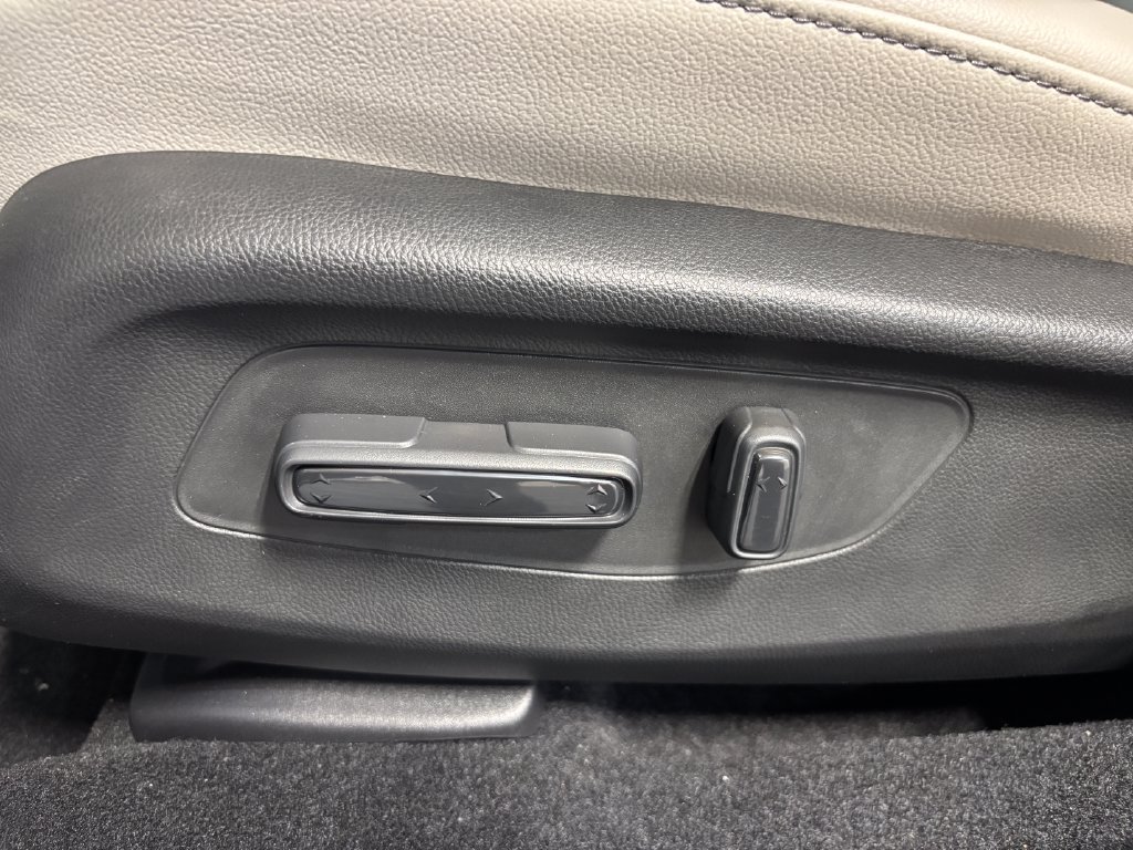New 2027 Honda HR-V EX-L image 21