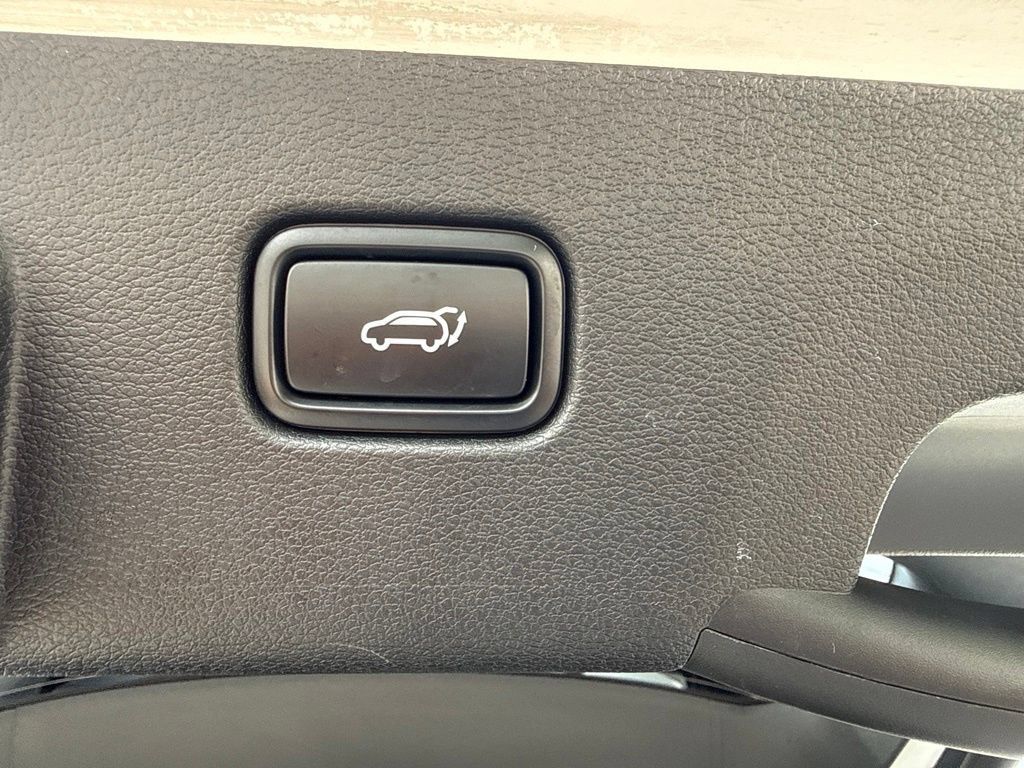 Used 2026 Kia Sportage SX AWD/4WD image 43
