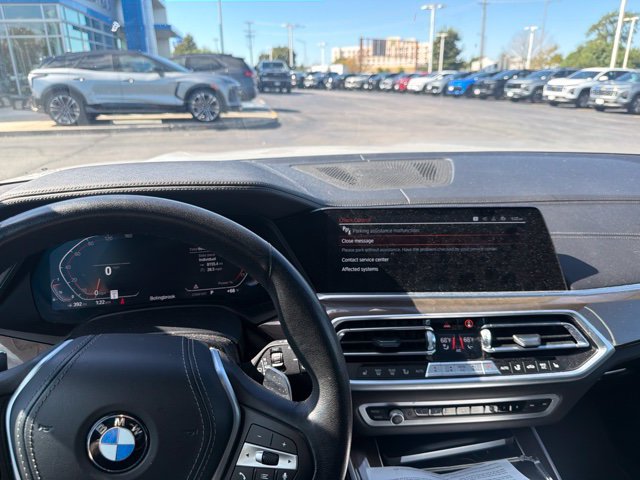 Used 2023 BMW X5 xDrive40i w/ Premium Package AWD/4WD image 4