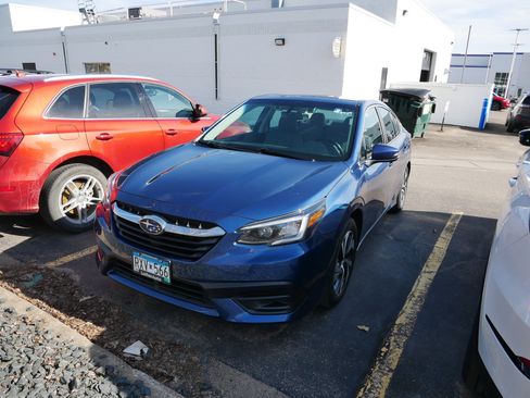 Used 2022 Subaru Legacy Premium AWD/4WD image 2