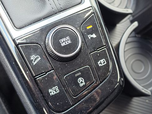 Used 2024 Kia Sportage EX FWD image 27