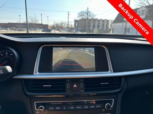 Certified 2019 Kia Optima LX image 33