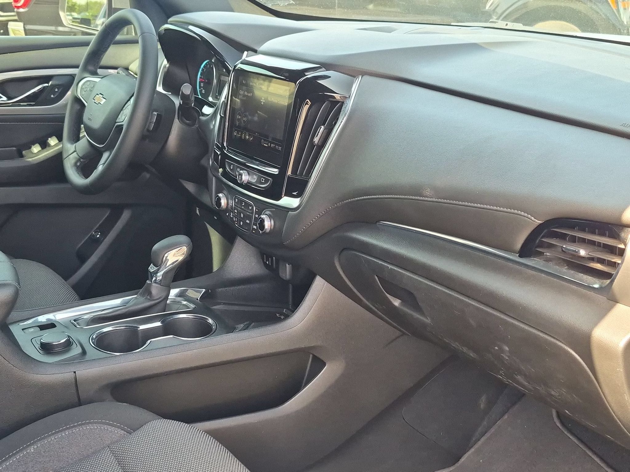 Certified 2023 Chevrolet Traverse LT FWD image 29