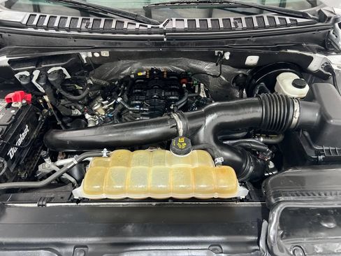 Used 2021 Ford Expedition Limited AWD/4WD image 29