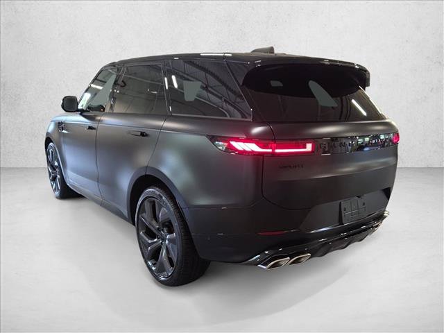 New 2027 Land Rover Range Rover Sport Dynamic SE AWD/4WD image 7