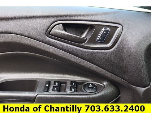 Used 2015 Ford Escape S image 20