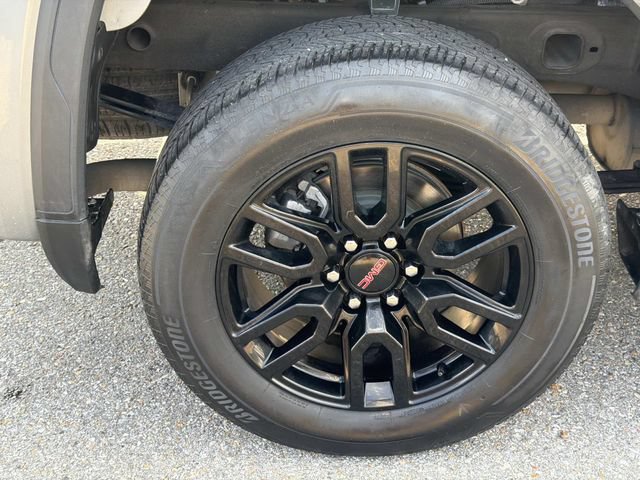 Used 2024 GMC Sierra 1500 Elevation RWD image 5