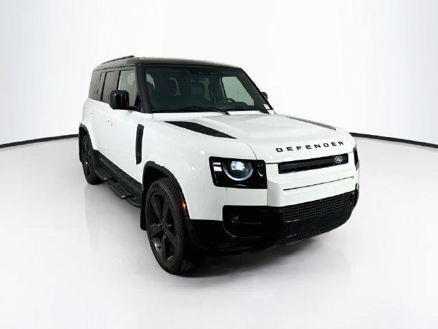 New 2026 Land Rover Defender 110 X-Dynamic SE AWD/4WD image 3