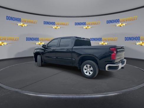 Used 2021 Chevrolet Silverado 1500 LT image 9