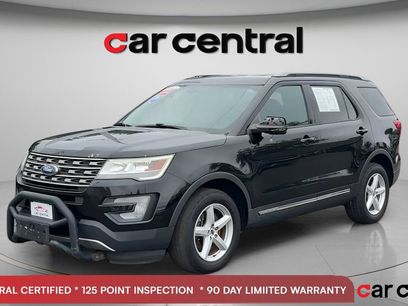 Used 2017 Ford Explorer XLT