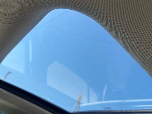 Used 2018 GMC Terrain SLE w/ Driver Convenience Package image 12