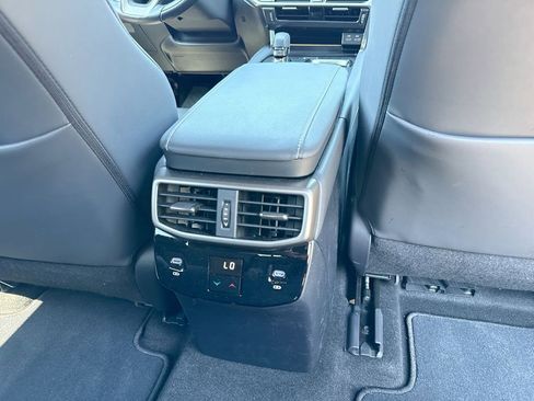 Used 2025 Lexus RX 350 Premium w/ Accessory Package (Z1) FWD image 18