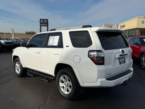 Used 2022 Toyota 4Runner SR5 Premium image 27
