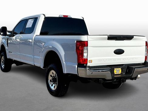 Used 2019 Ford F250 XLT w/ XLT Value Package image 10