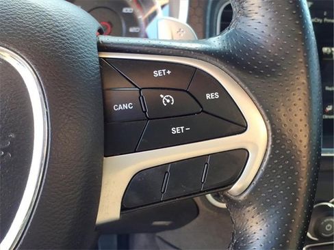 Used 2018 Dodge Charger GT image 18