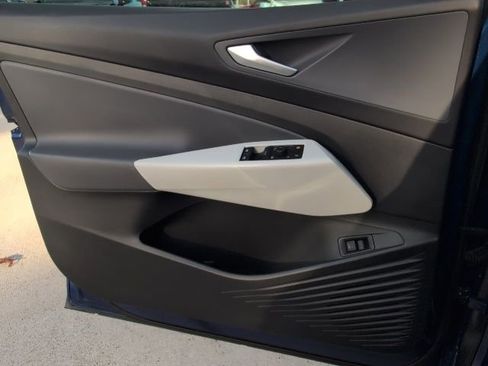 Used 2021 Volkswagen ID.4 1st Edition image 15