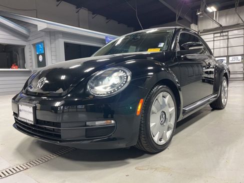 Used 2016 Volkswagen Beetle 1.8T SEL w/ Lighting Package image 5