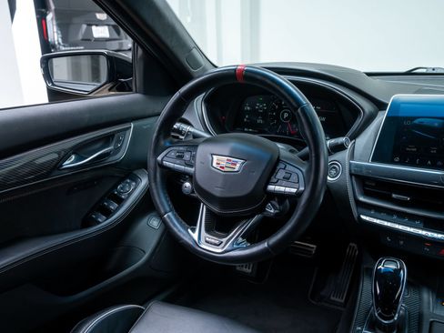 Used 2022 Cadillac CT5 V Blackwing w/ Driver Assist Package RWD image 11