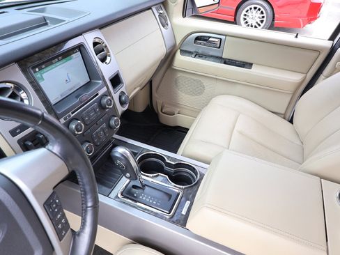 Used 2017 Ford Expedition Limited w/ Equipment Group 301A image 53