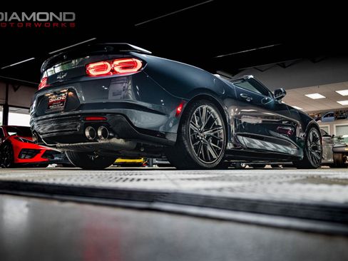 Used 2023 Chevrolet Camaro ZL1 RWD image 73