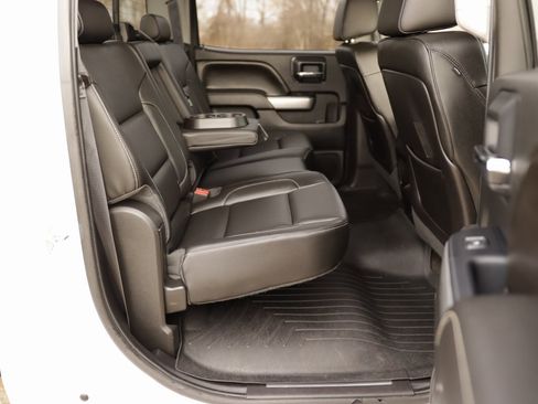 Used 2015 Chevrolet Silverado 2500 LTZ w/ LTZ Plus Package image 32