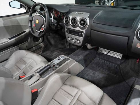 Used 2005 Ferrari F430 Spider image 16