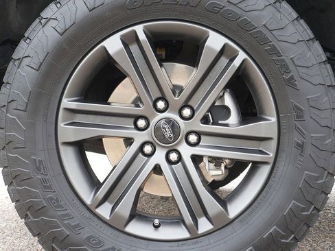 Used 2022 Ford F150 Lariat w/ Equipment Group 502A High AWD/4WD image 76