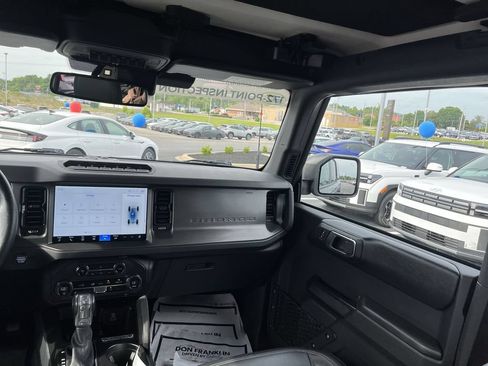 Used 2025 Ford Bronco Badlands AWD/4WD image 11