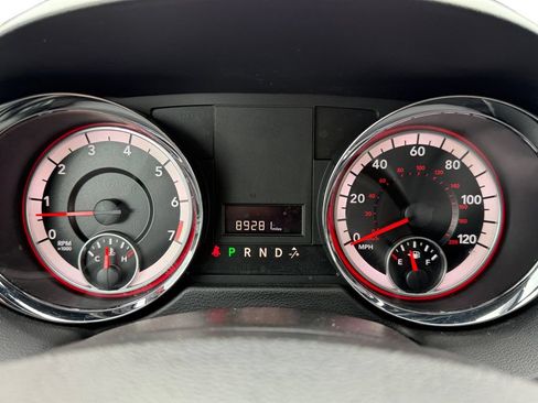 Used 2017 Dodge Grand Caravan SE FWD image 13