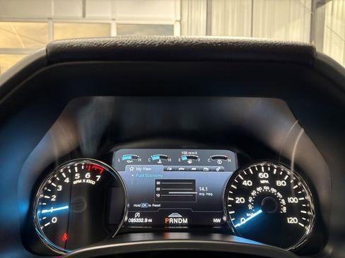 Used 2020 Ford F150 Platinum w/ Equipment Group 701A Luxury image 2