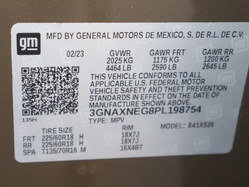 Used 2023 Chevrolet Equinox Premier FWD image 28