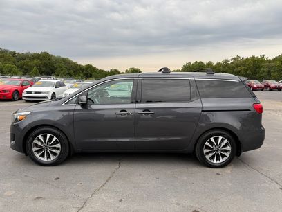 Used 2015 Kia Sedona SX