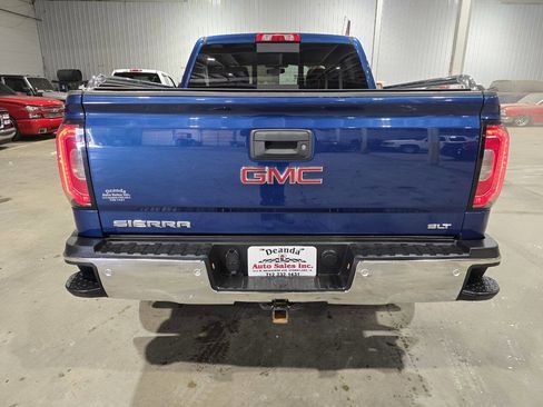 Used 2018 GMC Sierra 1500 SLT w/ SLT Premium Package AWD/4WD image 10