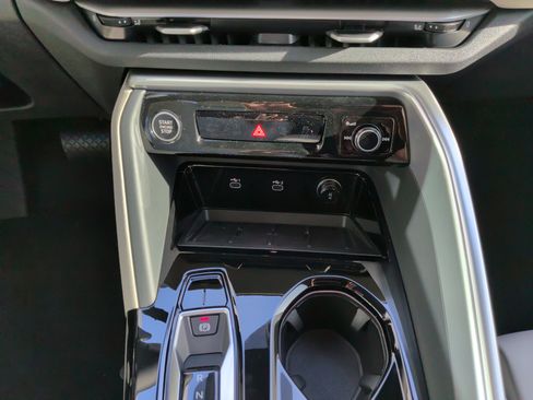 New 2025 Audi Q5 Prestige image 30