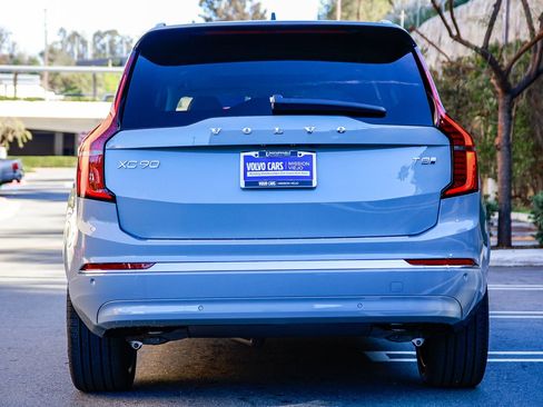 New 2026 Volvo XC90 T8 Ultra w/ Protection Package Premier AWD/4WD image 5