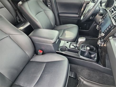 Certified 2024 Toyota 4Runner TRD Off-Road Premium w/ Moonroof Package image 10