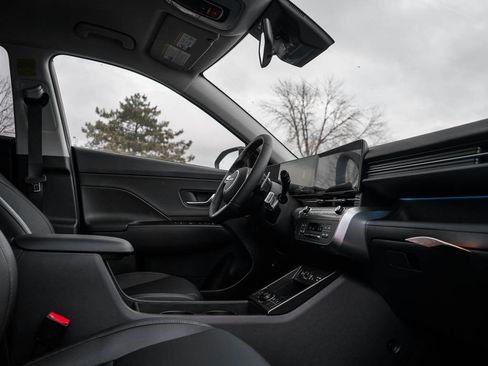 New 2026 Hyundai Kona SEL Premium AWD/4WD image 10