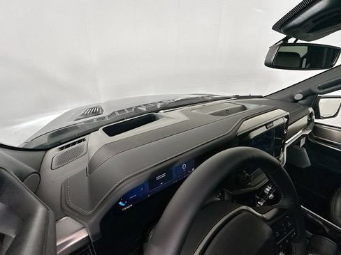 New 2026 Ford F150 Platinum w/ Equipment Group 702A High AWD/4WD image 9