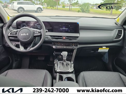 New 2026 Kia Seltos EX FWD image 14