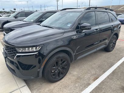 Certified 2022 Kia Sorento S w/ Panoramic Sunroof Package