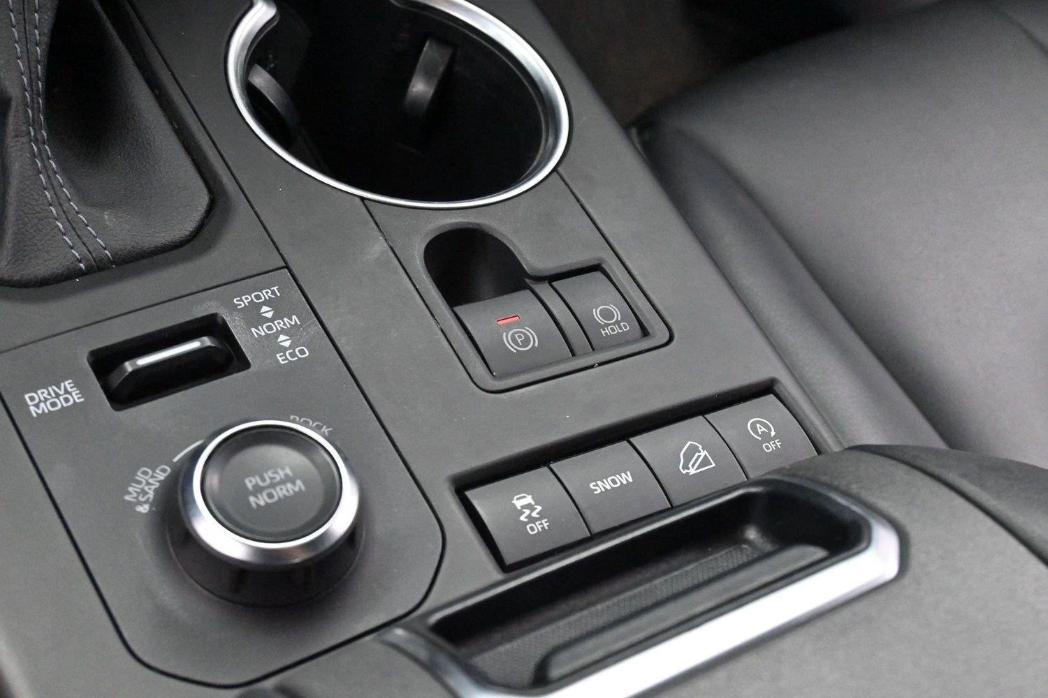 Used 2022 Toyota Highlander XSE AWD/4WD image 19