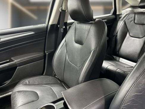 Used 2014 Ford Fusion Titanium FWD image 13
