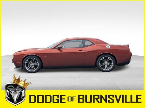 Used 2021 Dodge Challenger R/T RWD image 4