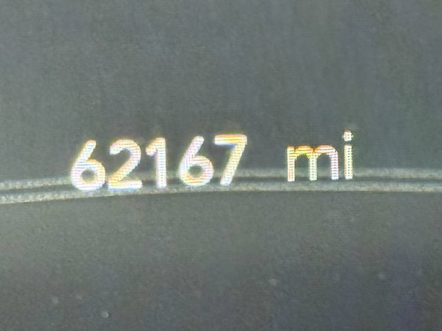 Used 2024 Chrysler Pacifica Touring-L FWD image 14