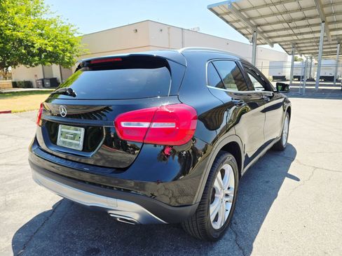 Used 2017 Mercedes-Benz GLA 250 image 8