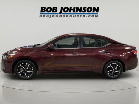 Used 2025 Nissan Sentra SV w/ All-Weather Package image 4