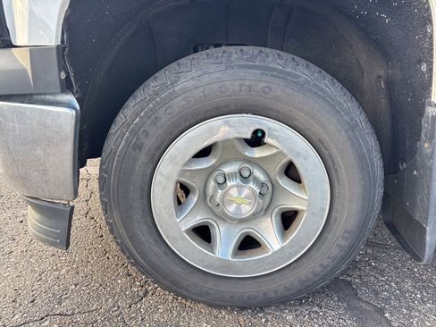 Used 2014 Chevrolet Silverado 1500 W/T w/ Chrome Bumper Package image 4