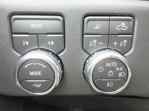 New 2026 GMC Sierra 1500 Elevation w/ Elevation Premium Package image 17