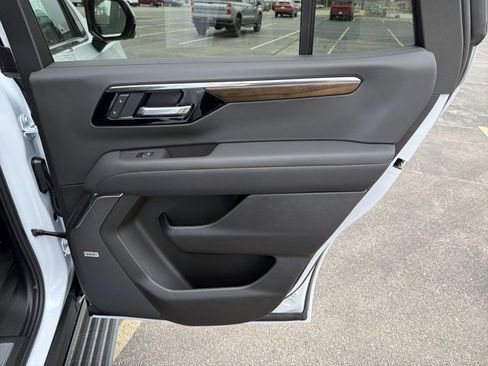 New 2026 Chevrolet Tahoe High Country AWD/4WD image 29