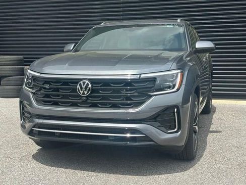 New 2025 Volkswagen Atlas Cross Sport SEL Premium R-Line AWD/4WD image 5